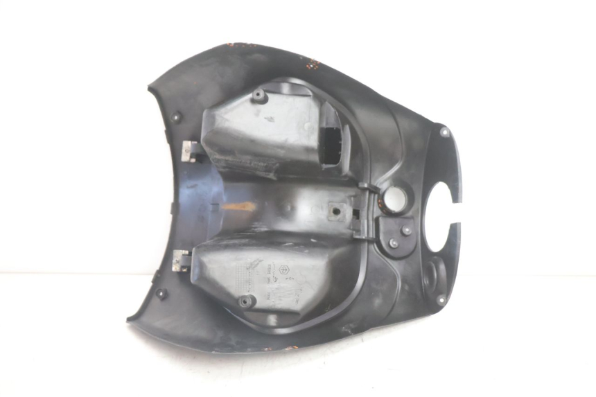 photo de INNENVERKLEIDUNG PIAGGIO ZIP 4T 50 (2018 - 2020) - Zoom auf Komponenten