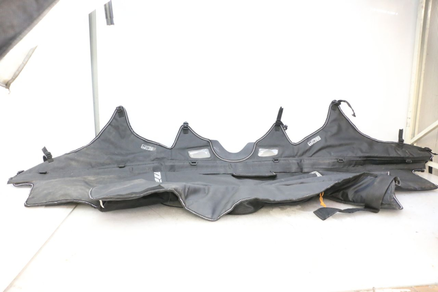 photo de KNIEDECKE PIAGGIO MP3 HPE 310 (2024 - 2025) - Hauptansicht