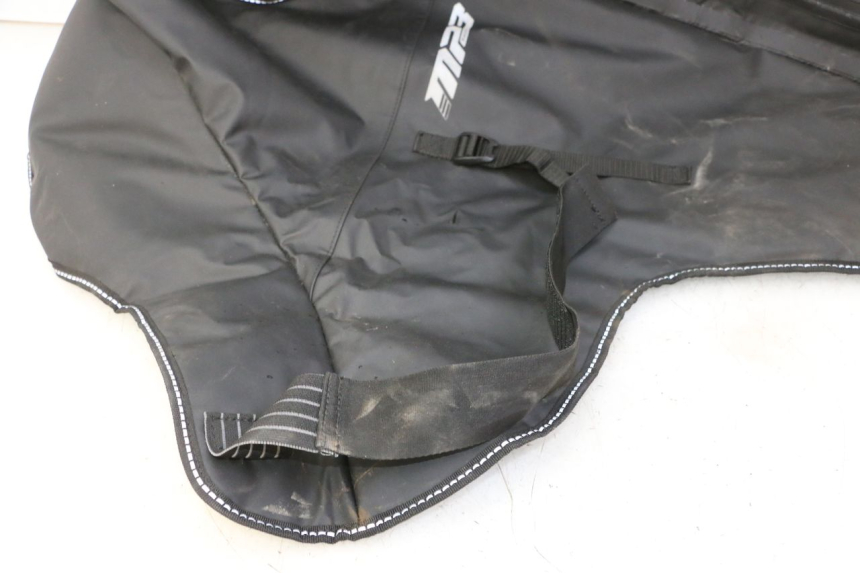 photo de KNIEDECKE PIAGGIO MP3 HPE 310 (2024 - 2025) - Charakteristische Merkmale