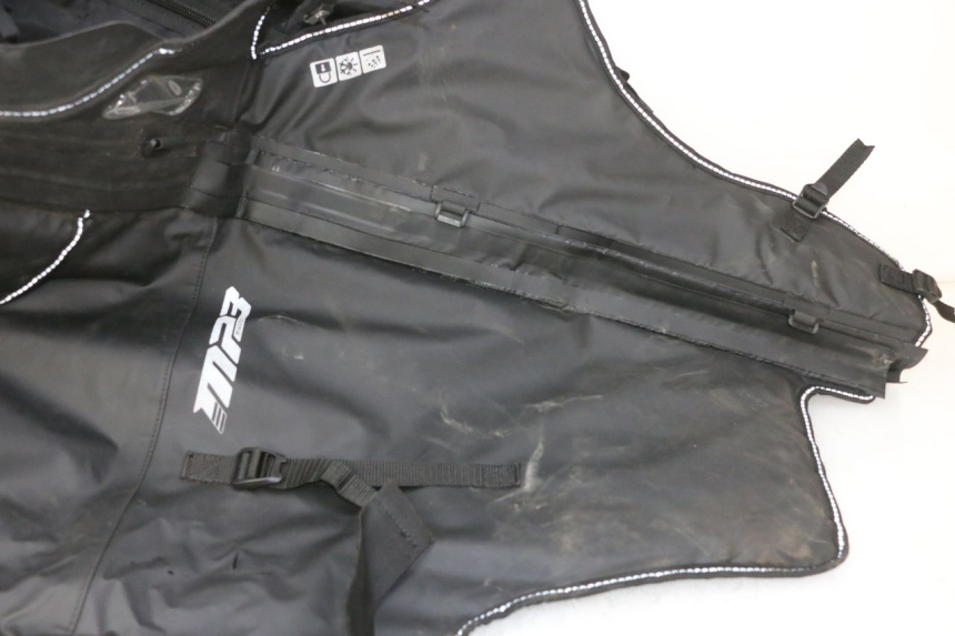 photo de KNIEDECKE PIAGGIO MP3 HPE 310 (2024 - 2025) - Zoom auf Komponenten