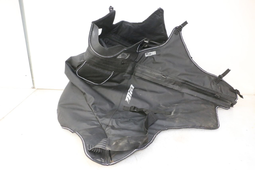 photo de KNIEDECKE PIAGGIO MP3 HPE 310 (2024 - 2025) - Detaillierte Sichtprüfung