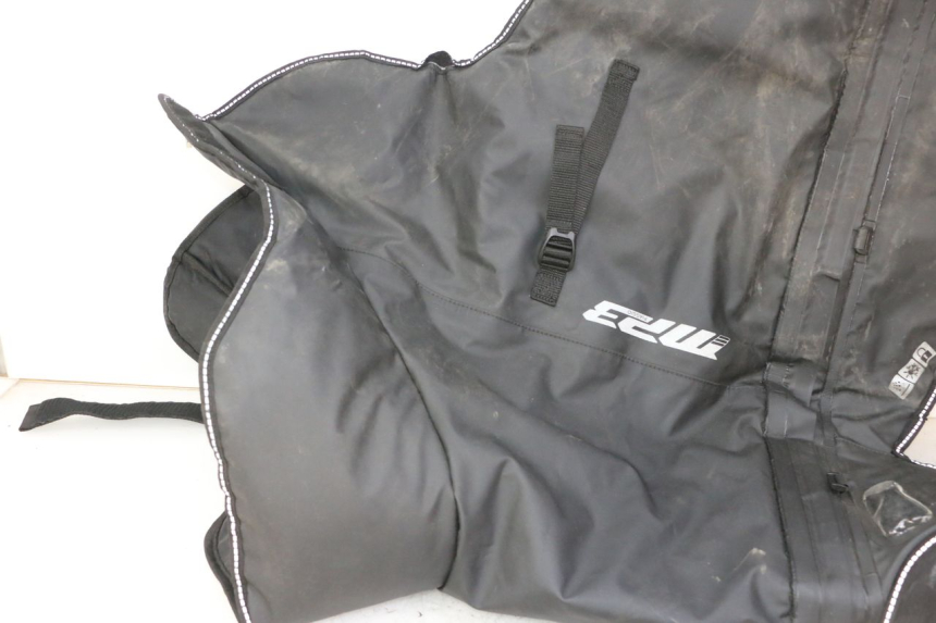 photo de KNIEDECKE PIAGGIO MP3 HPE 310 (2024 - 2025) - Fokus auf die Struktur