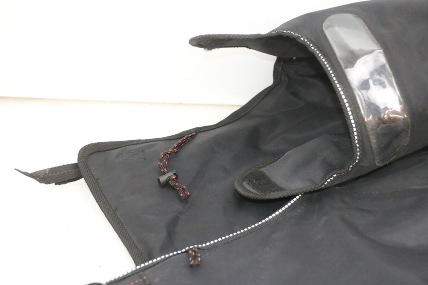 photo de KNIEDECKE PIAGGIO MP3 500 (2016 - 2018) - Kennzeichnungen und Originalreferenzen