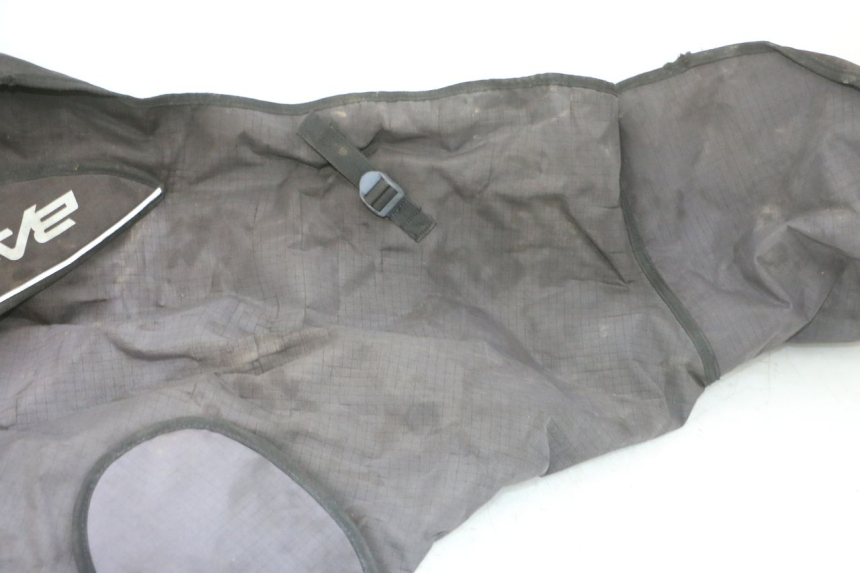 photo de KNIEDECKE PIAGGIO XEVO - X EVO 125 (2007 - 2017) - Detaillierte Sichtprüfung