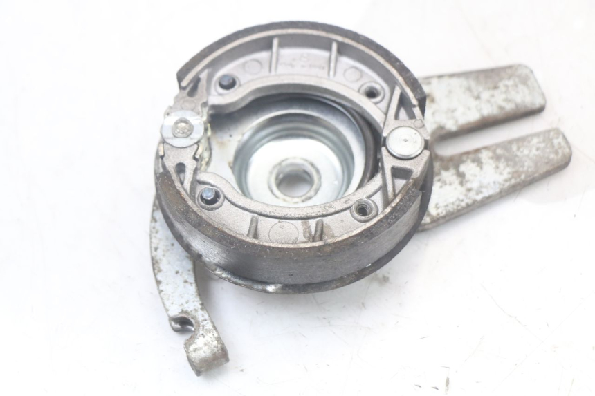 photo de HINTERES TROMMEL PEUGEOT 103 VOGUE VS2 50 (2004 - 2017) - Details der Befestigungspunkte