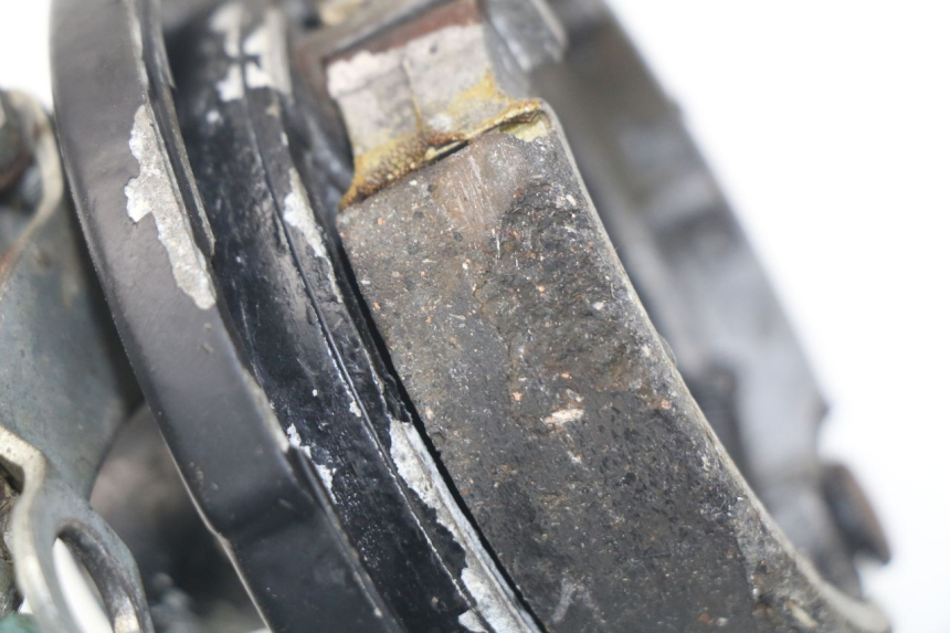 photo de BREMSTROMMEL HINTEN LIFAN DIRTBIKE 50 - Zoom auf Gebrauchszustand