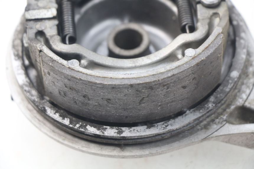 photo de BREMSTROMMEL HINTEN SUZUKI RV VAN VAN 125 (2003 - 2008) - Zoom auf Gebrauchszustand