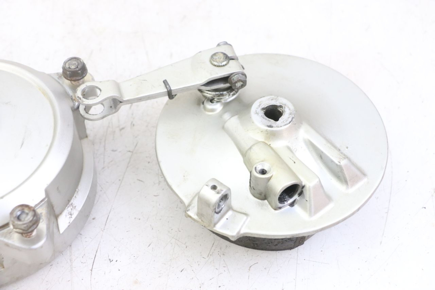 photo de VORDERRADBREMSBACKE HONDA SCV LEAD 100 (2003 - 2007) - Details der Befestigungspunkte