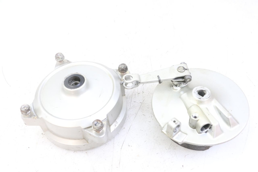 photo de VORDERRADBREMSBACKE HONDA SCV LEAD 100 (2003 - 2007) - Geprüftes Gebrauchtteil