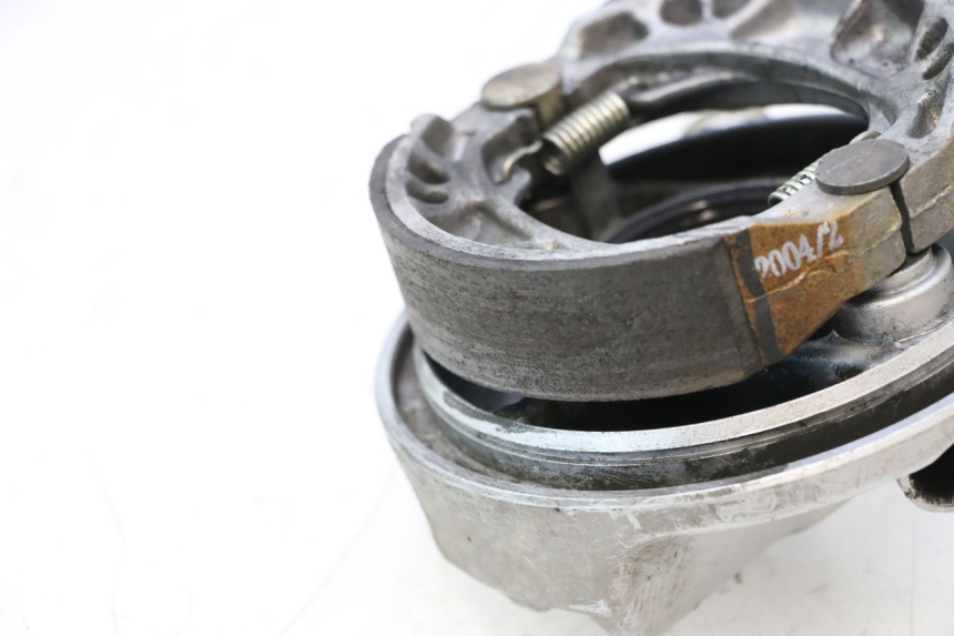 photo de BREMSTROMMEL VORNE PEUGEOT LUDIX ONE 14P 50 (2004 - 2013) - Details der Befestigungspunkte