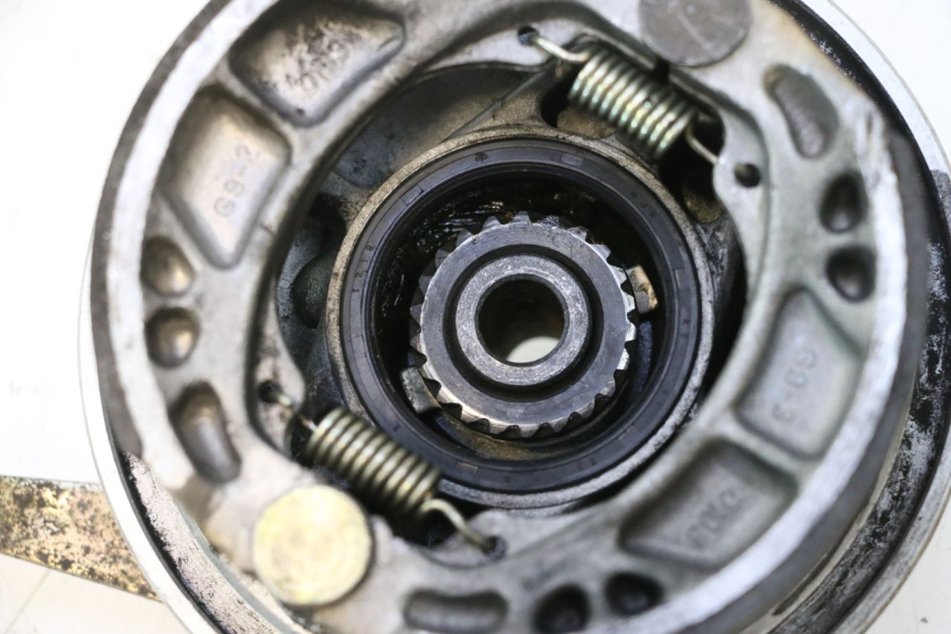 photo de BREMSTROMMEL VORNE PEUGEOT LUDIX ONE 14P 50 (2004 - 2013) - Oberflächenzustand und Material
