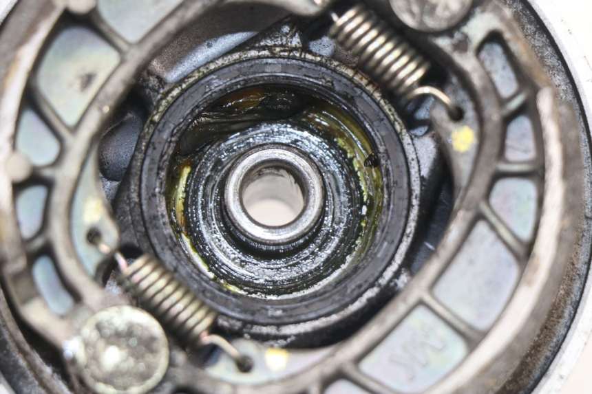 photo de BREMSTROMMEL VORNE PEUGEOT LUDIX ONE 50 (2004 - 2006) - Gesamtansicht des Produkts