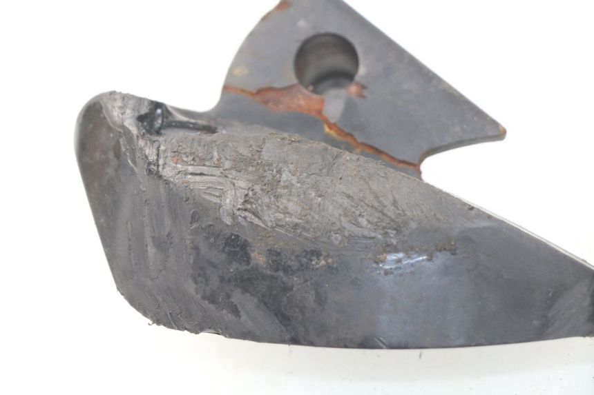 photo de STURZPADS SUZUKI GSR 600 (2005 - 2012) - Details der Befestigungspunkte