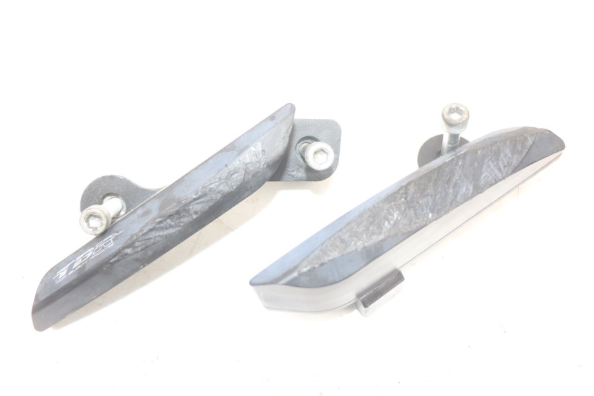 photo de STURZPADS SUZUKI GSR 750 (2011 - 2017) - Hauptansicht