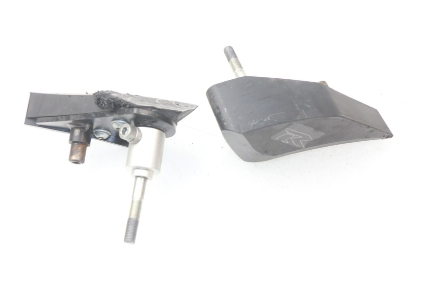 photo de STURZPADS SUZUKI GSX-R GSXR K16 1000 (2012 - 2016) - Detailansicht des Bauteils