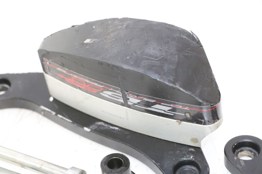photo de STURZPADS SUZUKI SV S 650 (2003 - 2009) - Zoom auf Gebrauchszustand