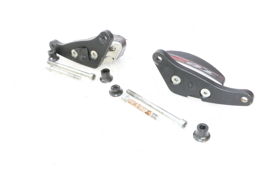 photo de STURZPADS SUZUKI SV S 650 (2003 - 2009) - Oberflächenzustand und Material