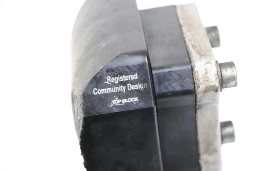 photo de STURZPADS YAMAHA XJ6 600 (2008 - 2016) - Detailansicht des Bauteils