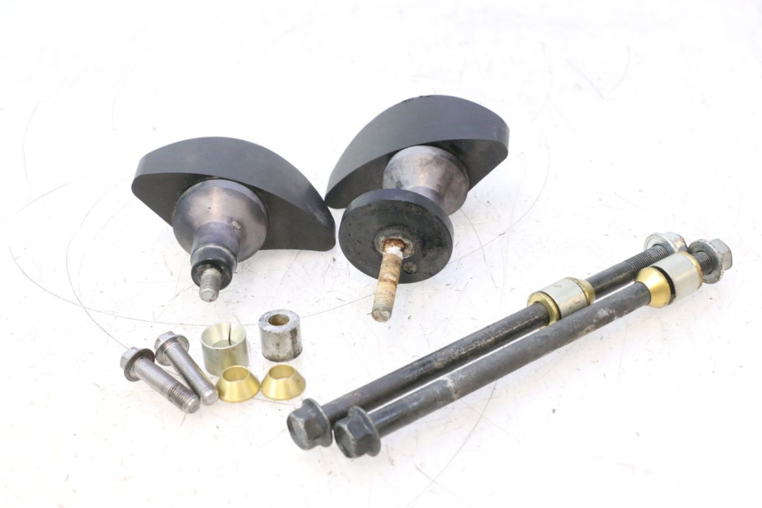 photo de STURZPADS YAMAHA YZF R6 600 (2008 - 2009) - Oberflächenzustand und Material