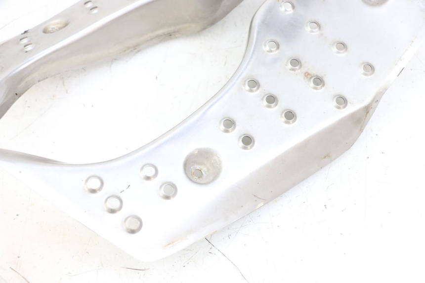 photo de TRITTBRETT VERKLEIDUNG GUMMI ADIVA AD3 300 (2014 - 2020) - Weitere Ansicht des Artikels