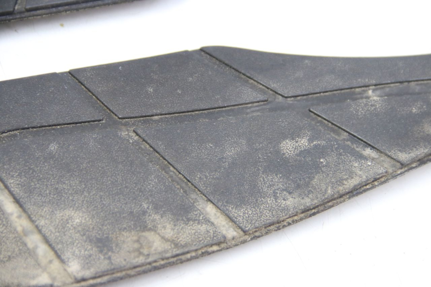 photo de FUßRAUMMATTE APRILIA ATLANTIC 500 (2002 - 2003) - Weitere Ansicht des Artikels