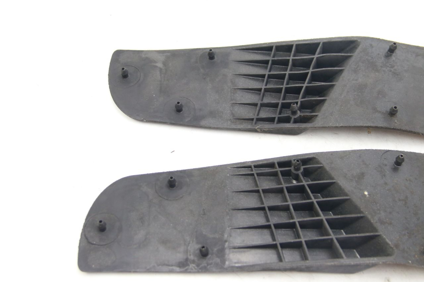 photo de FUßRAUMMATTE APRILIA ATLANTIC 500 (2002 - 2003) - Geprüftes Gebrauchtteil