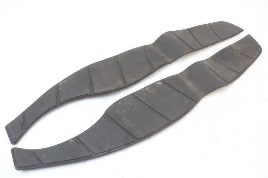 photo de TRITTBRETT VERKLEIDUNG GUMMI SUZUKI BURGMAN 125 (2007 - 2014) - Hauptansicht