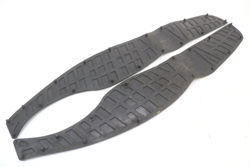 photo de TRITTBRETT VERKLEIDUNG GUMMI SUZUKI BURGMAN 125 (2007 - 2014) - Alternative Perspektive