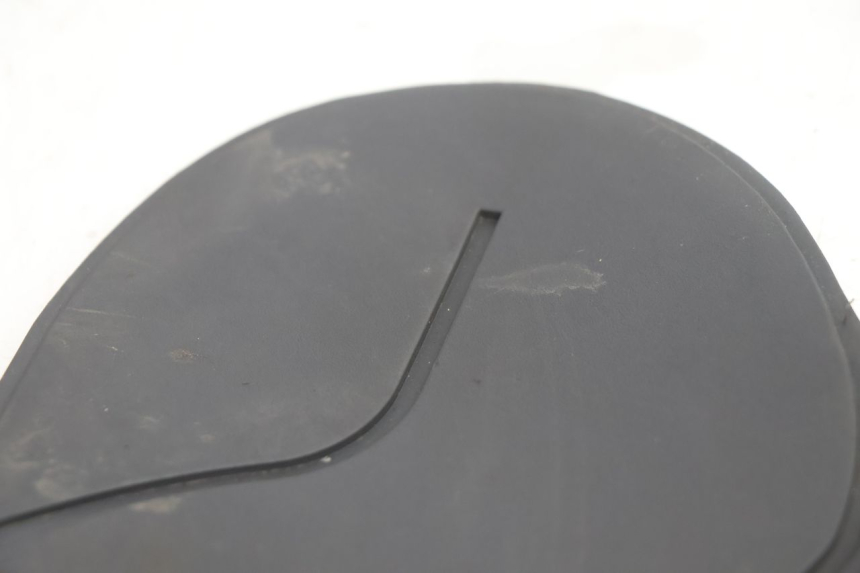 photo de TRITTBRETT VERKLEIDUNG GUMMI TGB CITY RS 50 (2011 - 2016) - Zoom auf Gebrauchszustand