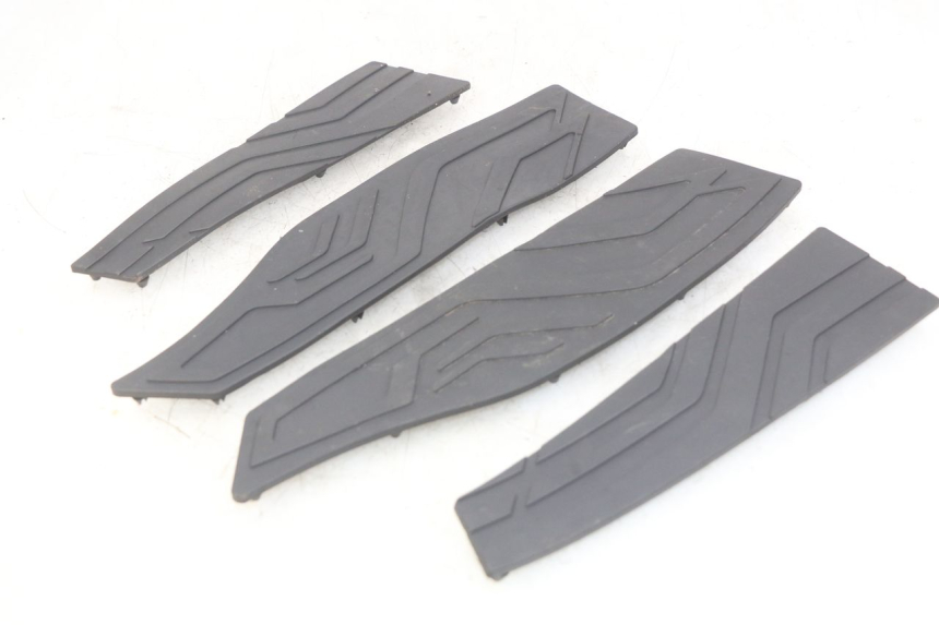 photo de FUSSRAUMMATTE KYMCO DOWNTOWN ABS 125 (2015 - 2017) - Hauptansicht