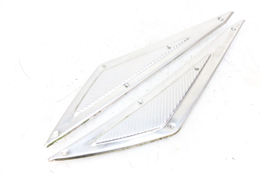 photo de TRITTBRETT VERKLEIDUNG GUMMI WAYSCRAL E-START 1 (2018 - 2022) - Zoom auf Gebrauchszustand