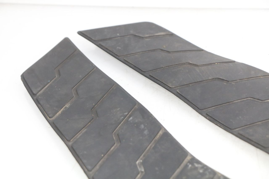 photo de FUßRAUMMATTE HONDA FES PANTHEON 2T 125 (1998 - 2002) - Gesamtansicht des Produkts