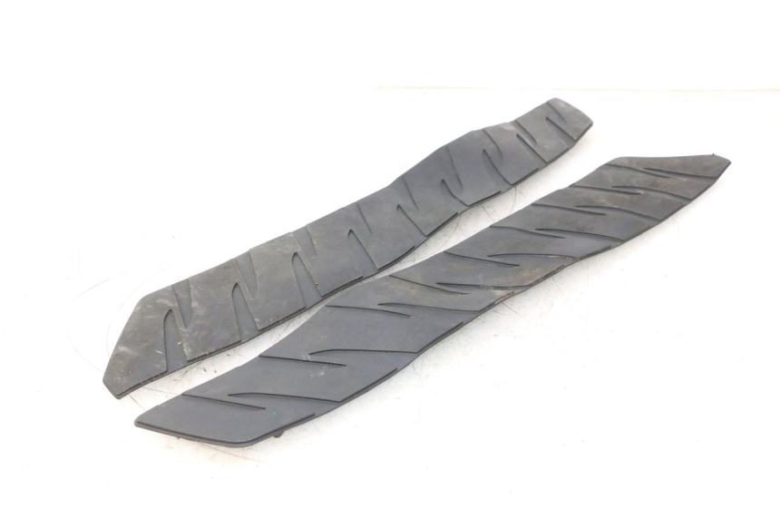 photo de TRITTBRETT VERKLEIDUNG GUMMI HONDA FJS SILVER WING SILVERWING 400 (2005 - 2008) - Hauptansicht