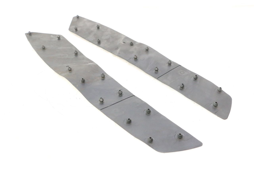 photo de TRITTBRETT VERKLEIDUNG GUMMI HONDA FJS SILVER WING SILVERWING 400 (2005 - 2008) - Detailansicht des Bauteils