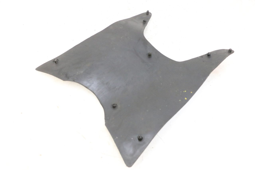 photo de TRITTBRETT VERKLEIDUNG GUMMI EUROCKA GTR 50 (2018 - 2021) - Zoom auf Gebrauchszustand