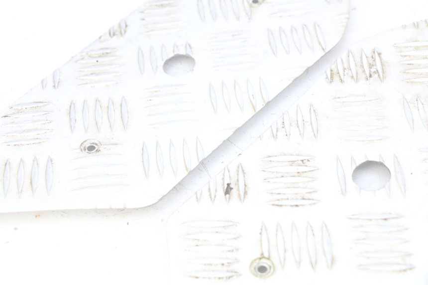 photo de FUßRAUMMATTE PEUGEOT KISBEE 2T 50 (2010 - 2017) - Alternative Perspektive