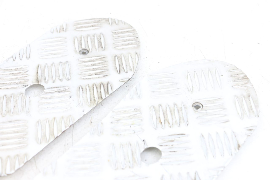 photo de TRITTBRETT VERKLEIDUNG GUMMI PEUGEOT KISBEE 2T 50 (2018 - 2022) - Gesamtansicht des Produkts