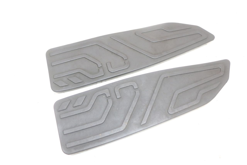 photo de FUßRAUMMATTE KYMCO X-TOWN XTOWN 125 (2016 - 2021) - Zoom auf Gebrauchszustand