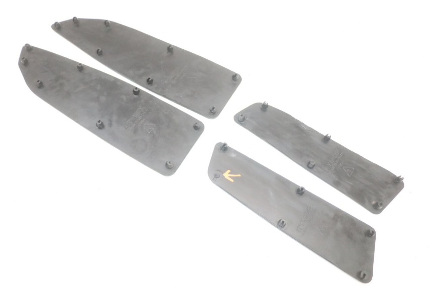 photo de FUßRAUMMATTE KYMCO X-TOWN XTOWN 125 (2016 - 2021) - Technische Nahaufnahme