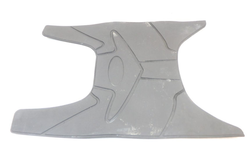 photo de TRITTBRETT VERKLEIDUNG GUMMI MASH LEGEND'R 4T 50 (2021 - 2025) - Detailansicht des Bauteils