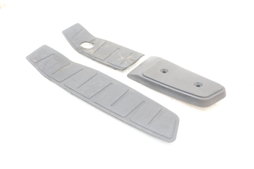 photo de FUßRAUMMATTE PIAGGIO MP3 LT 400 (2007 - 2012) - Hauptansicht