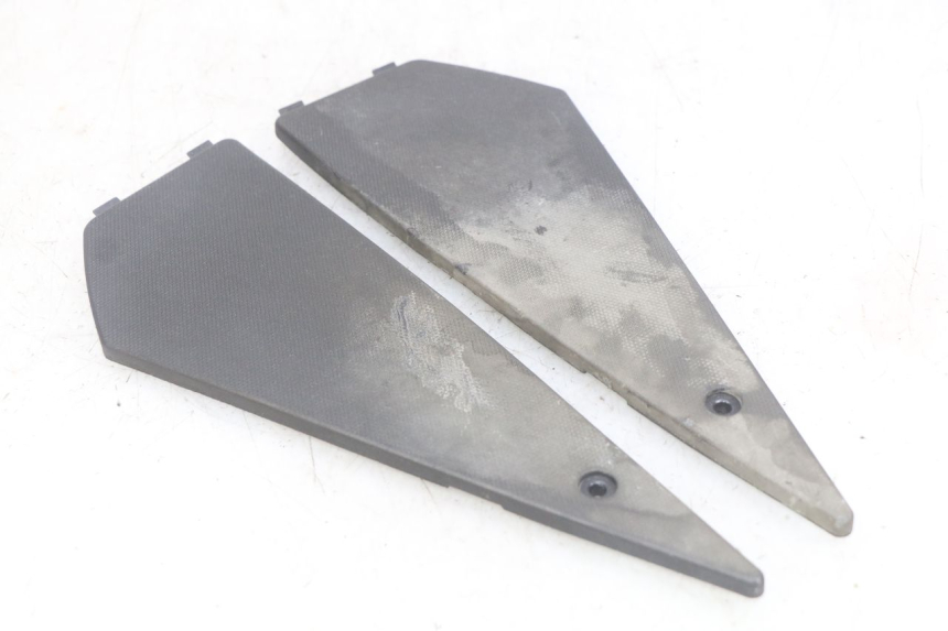 photo de FUßRAUMMATTE PIAGGIO NEW TYPHOON 50 (2010 - 2017) - Hauptansicht