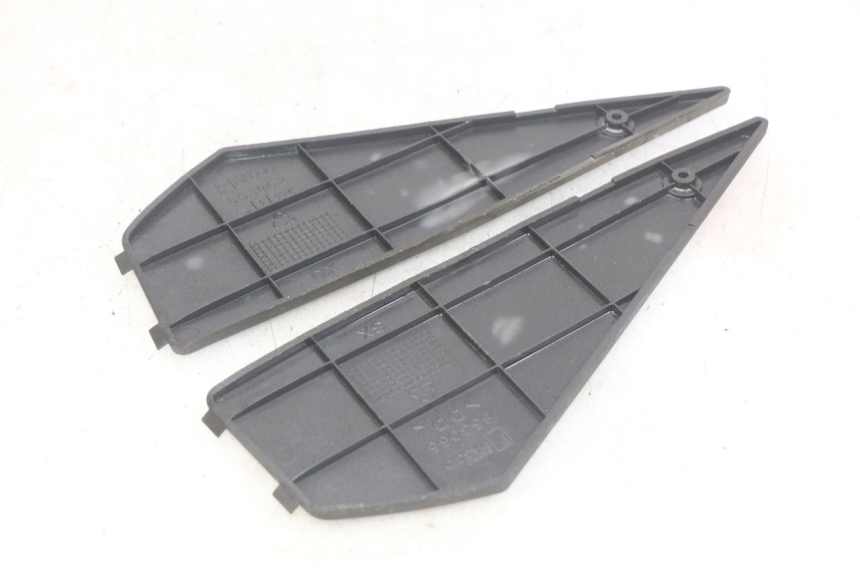 photo de FUßRAUMMATTE PIAGGIO NEW TYPHOON 50 (2010 - 2017) - Detailansicht des Bauteils