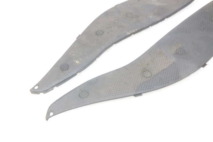 photo de FUßRASTENMATTE GILERA NEXUS 125 (2009 - 2013) - Alternative Perspektive