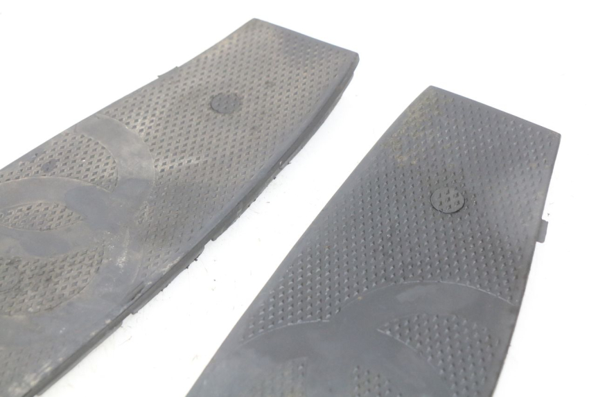 photo de FUßRASTENMATTE GILERA NEXUS 125 (2009 - 2013) - Technische Nahaufnahme