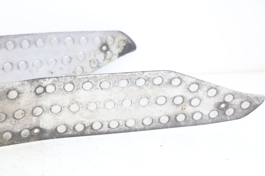 photo de FUßRAUMMATTE SELECT UP OCTALIS 125 (2007 - 2012) - Details der Befestigungspunkte