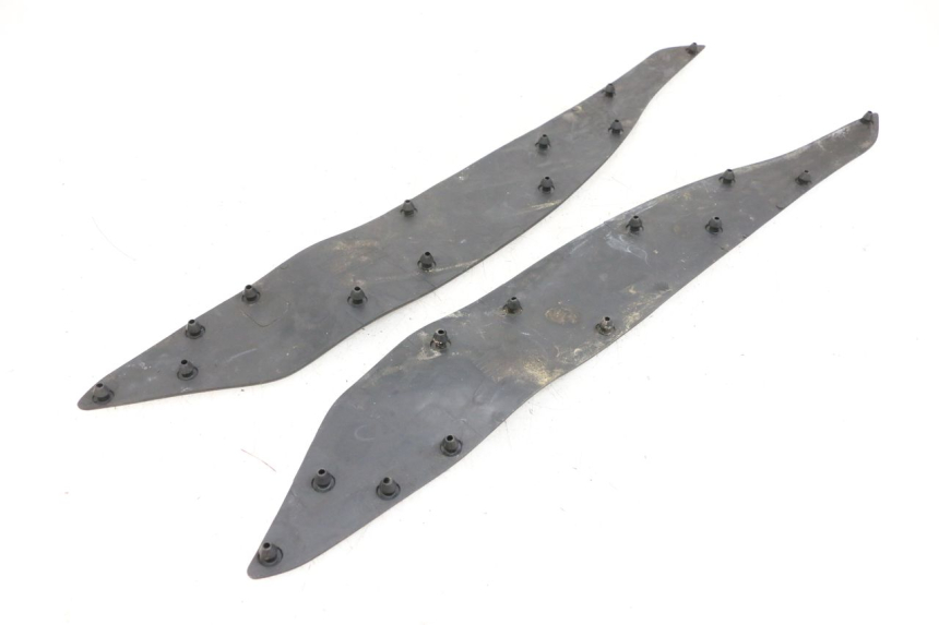 photo de FUßRASTENMATTE HONDA PCX (JF47) 125 (2012 - 2013) - Detailansicht des Bauteils