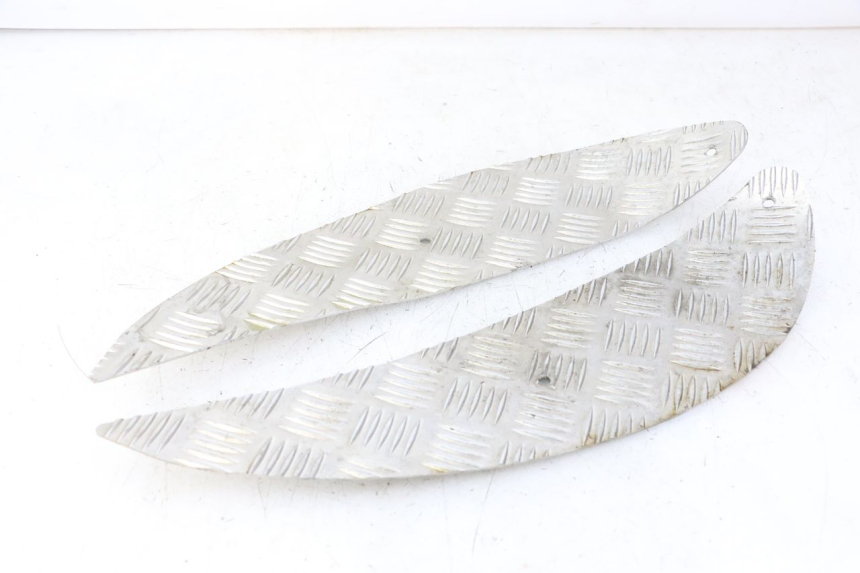 photo de TRITTBRETT VERKLEIDUNG GUMMI PEUGEOT ELYSTAR 50 (2002 - 2014) - Hauptansicht