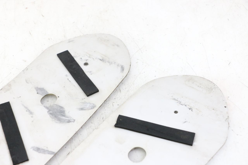 photo de FUßRAUMMATTE PEUGEOT KISBEE 4T 50 (2018 - 2022) - Zoom auf Gebrauchszustand