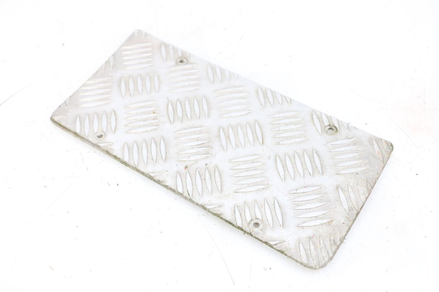 photo de TRITTBRETT VERKLEIDUNG GUMMI LIGIER PULSE 3 1 (2014 - 2020) - Zoom auf Gebrauchszustand